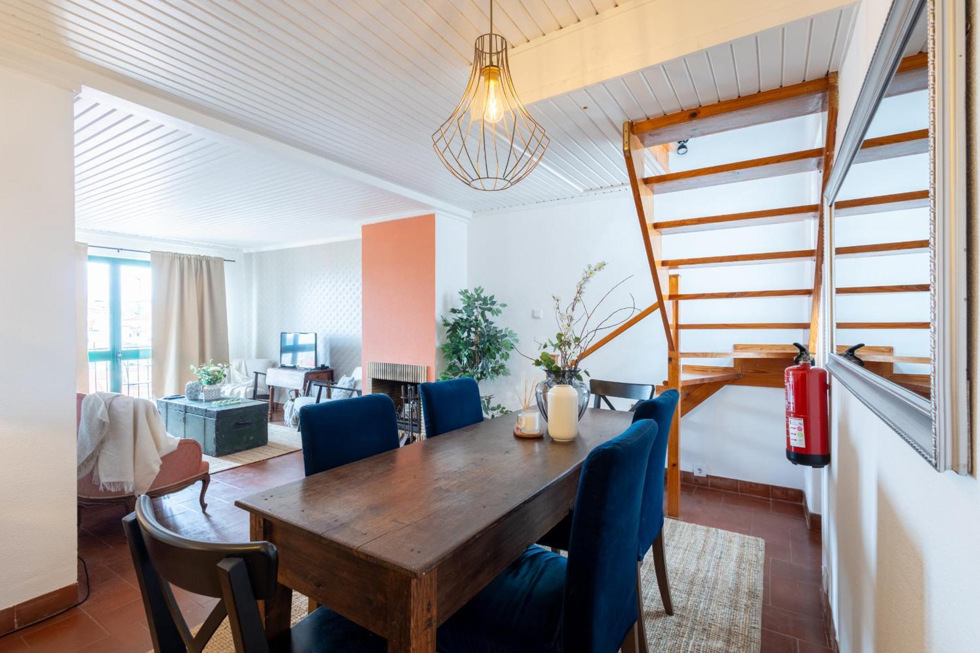 Beguest Bairro Alto City View Apartment Lisbon Bagian luar foto