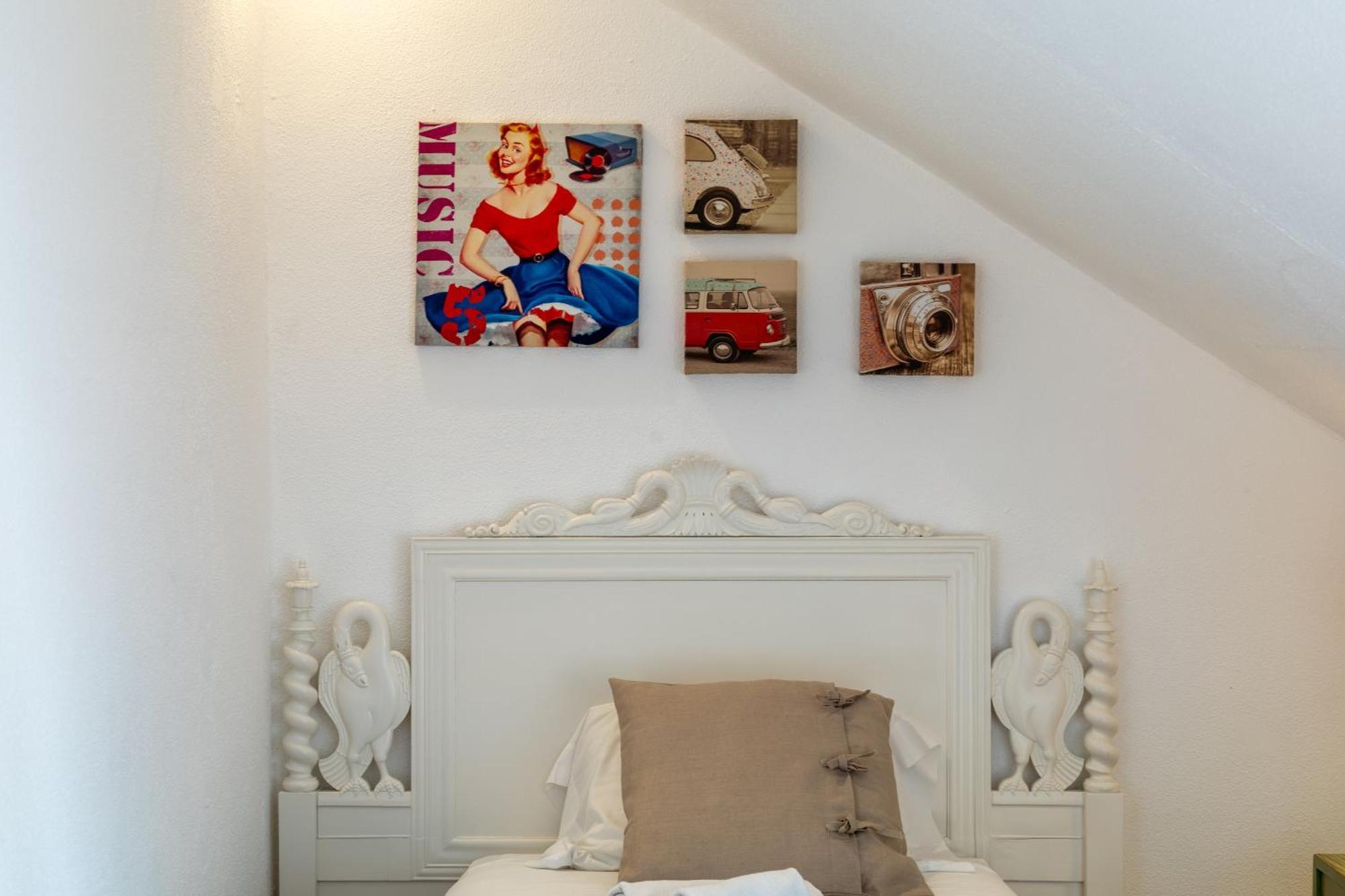 Beguest Bairro Alto City View Apartment Lisbon Bagian luar foto